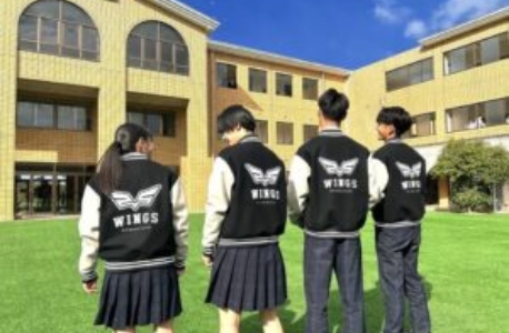 制服紹介 - 学校法人奥田学園 創成館高等学校